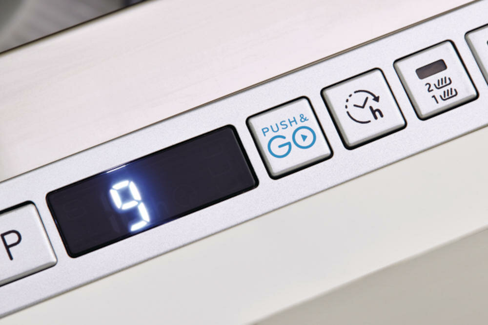 INDESIT-DIC3B+16A mycie naczyń jeden przycisk suszenie bez płukania