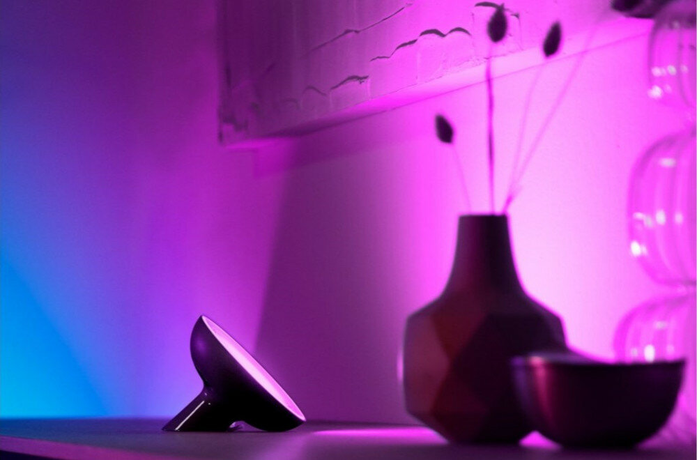 Lampa akcentująca plug-and-play PHILIPS Hue Bloom 16 milionów kolorów światła