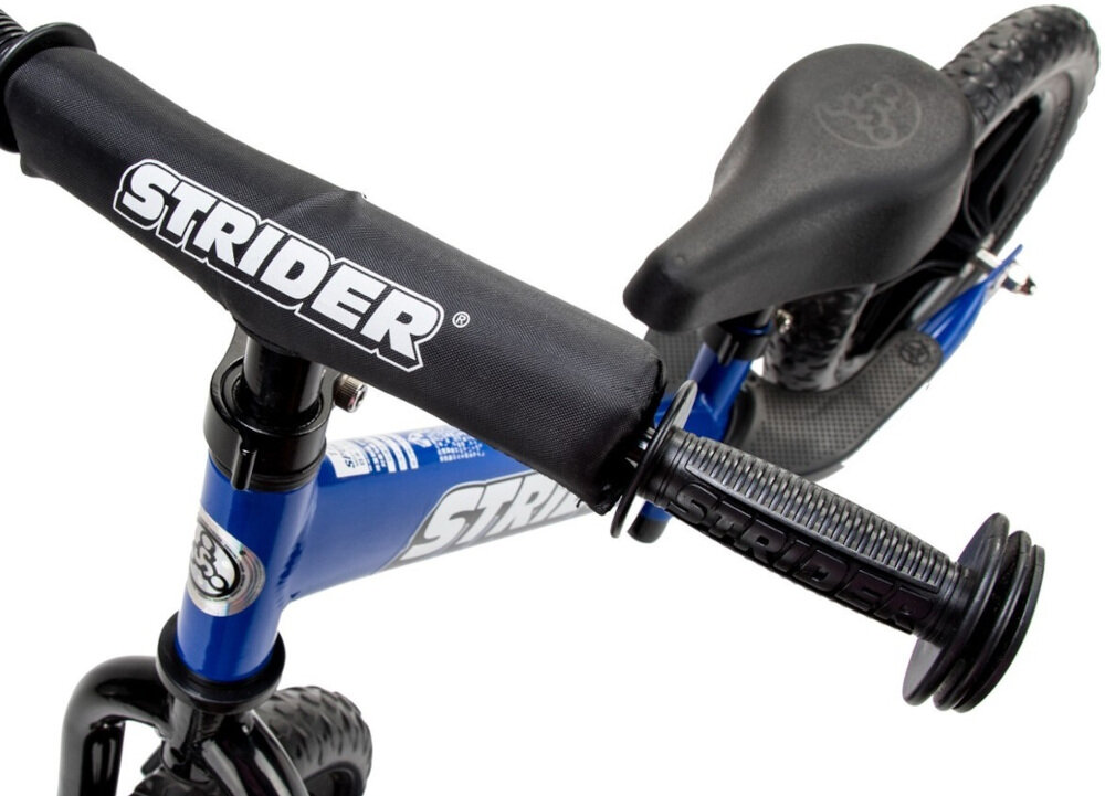 Rowerek biegowy STRIDER Sport 12 ST-S4BL Niebieski regulowana kierownica w zakresie 46-56 cm kierownica mini-Grip standardowe uchwyty zabezpieczają ręce przed ześlizgnięciem się na boki piankowa nakładka