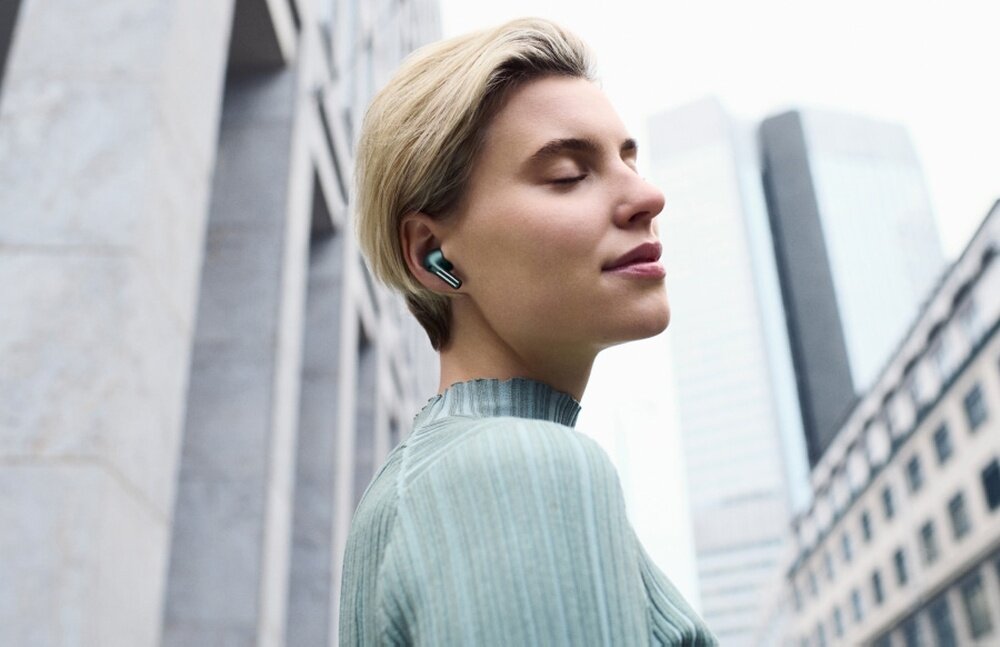 Słuchawki dokanałowe ONEPLUS Buds Pro 2 dźwięk moc łączność szumy redukcja szumów hałas głośność zakres częstotliwość waga zasilanie ładowanie złącze port wtyczka działanie etui smartfon sterowanie wygoda muzyka