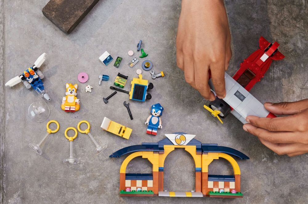 LEGO Sonic the Hedgehog Tails z warsztatem i samolot Tornado 76991   klocki elementy zabawa łączenie figurki akcesoria figurka zestaw 