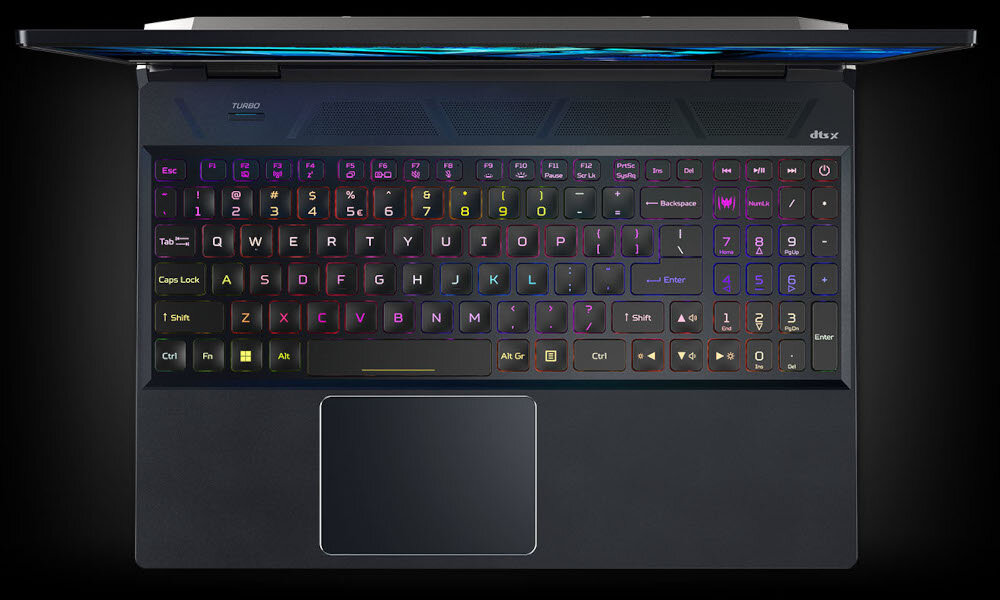 Laptop ACER Predator Helios 300 obudowa wygląd podświetlenie klawiatura klawisze