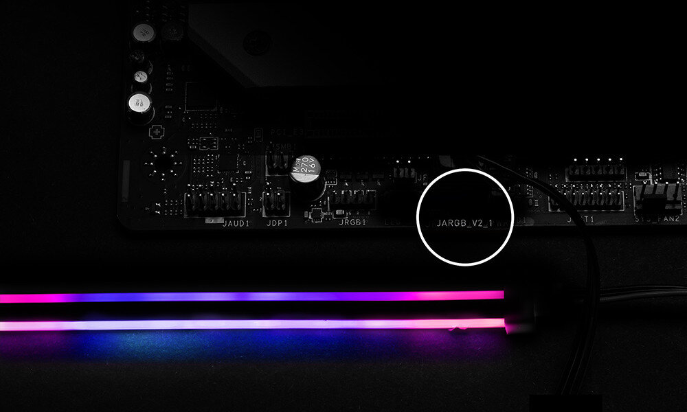 Płyta główna MSI B650 Gaming Plus WiFi podświetlenie Mystic Light złącze kolory efekty