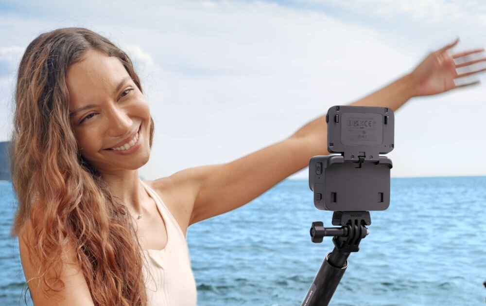 Kamera sportowa INSTA360 Ace Pro   sport montaż nagrywanie stabilizacja montaż edycja filtry ostrość śledzenie tryby bateria akumulator zasilanie ładowanie rozdzielczość filmy obudowa odporność wielkość łączność sterowanie 