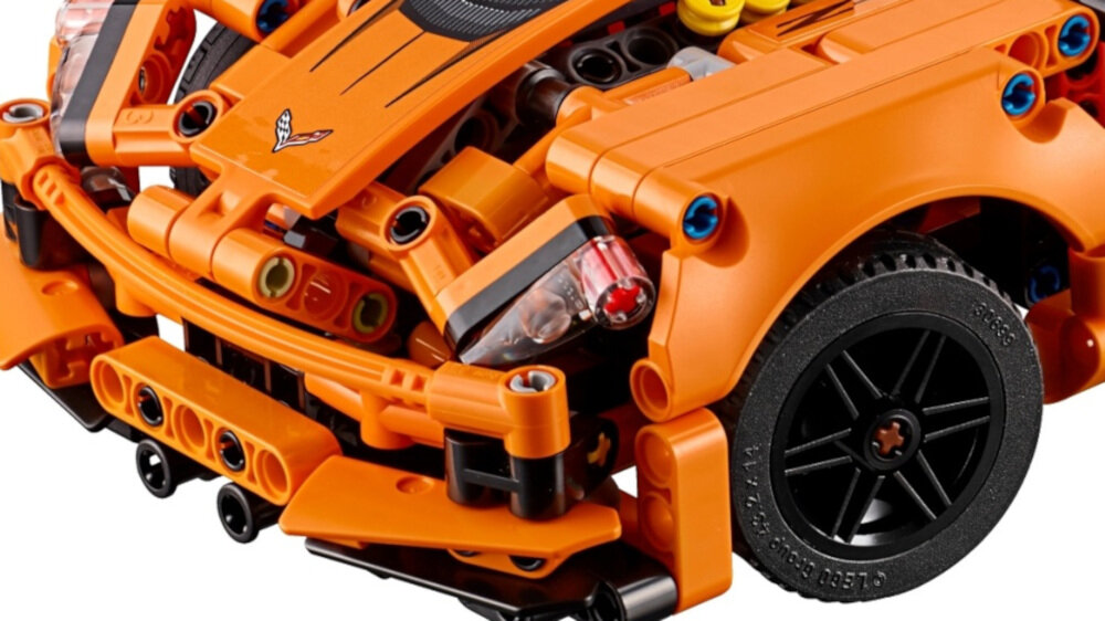LEGO Technic Chevrolet Corvette ZR1 42093 cena, opinie