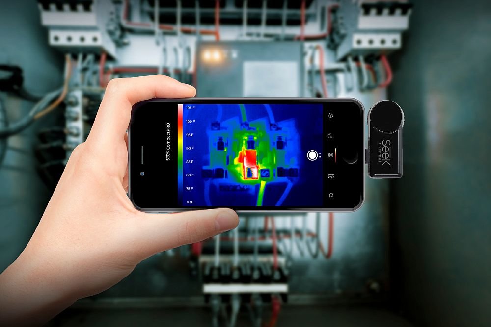 Kamera termowizyjna Seek Thermal Compact Pro Android elektryka kable