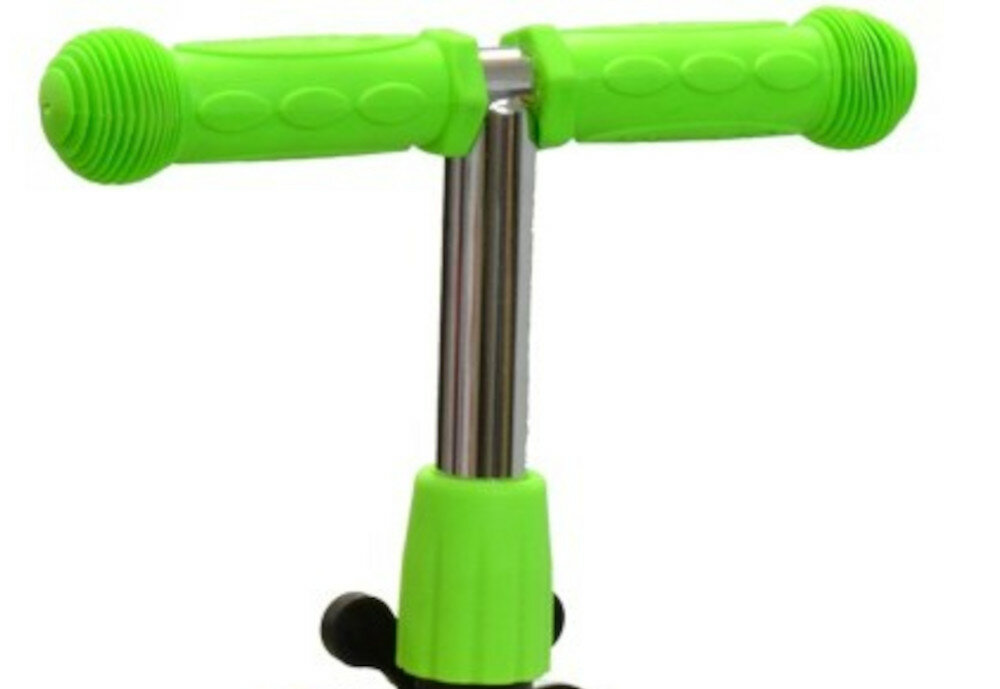 Hulajnoga dla dzieci Enero biedronka zielona wyposażona w regulowaną kierownicą antpoślizgowe rączki mechanizm sterowania