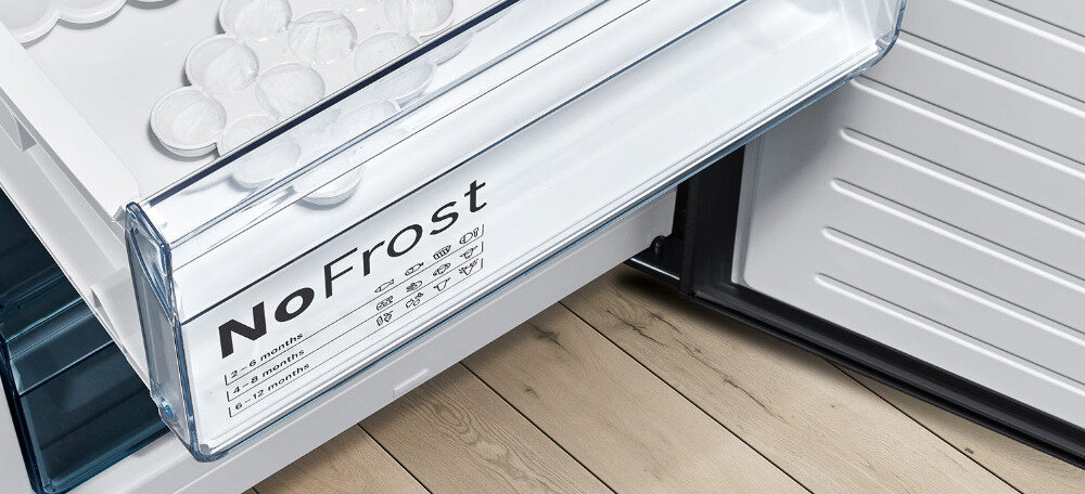 BOSCH KGN49AIEQ No Frost lednice 203cm stříbrná NoFrost už žádné odmrazování