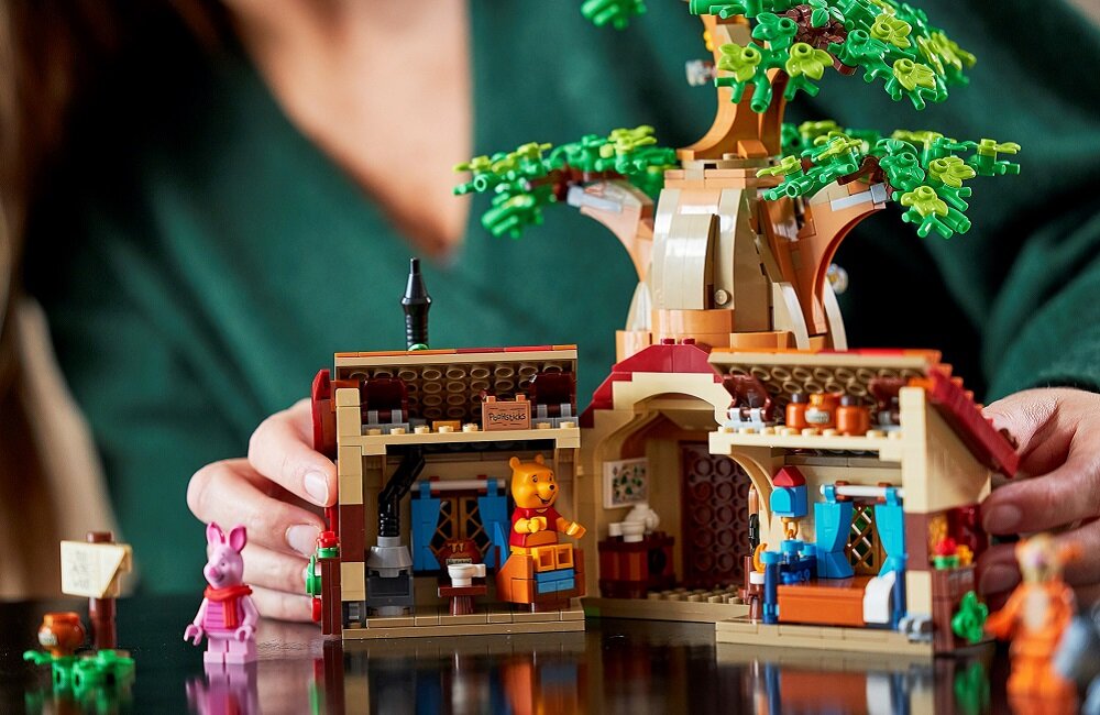 LEGO Ideas Kubuś Puchatek 21326 Dla każdego miłośnika Kubusia Puchatka Disneya dobry sposób na relaks
