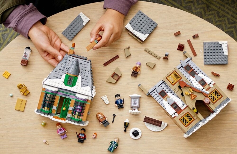 LEGO Harry Potter Wizyta w wiosce Hogsmeade 76388 Pomoc w rozwoju życiowych umiejętności