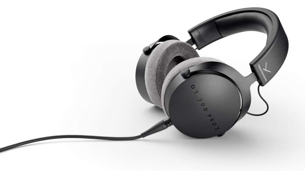Słuchawki nauszne BEYERDYNAMIC DT700 PRO X Czarny eleganckie trwałe materiały podzespoły