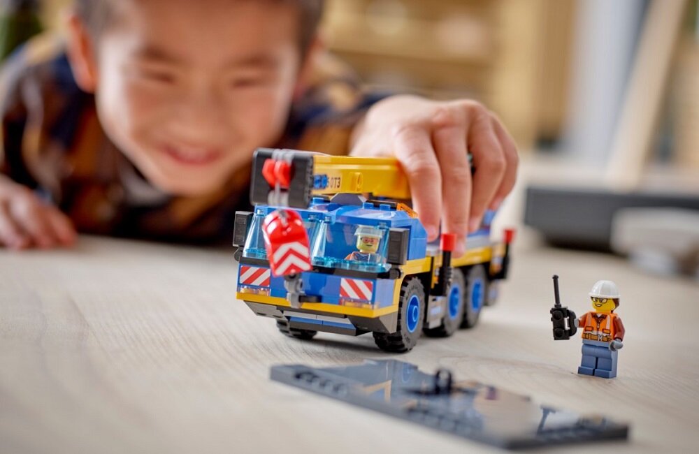 LEGO City Żuraw samochodowy 60324 Idealny zestaw dla małych konstruktorów Gwarancja wielogodzinnej a zarazem udanej zabawy