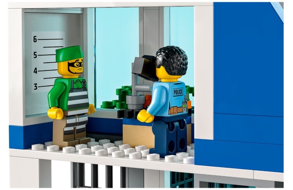 LEGO City Posterunek policji 60316 Od lat dla Was