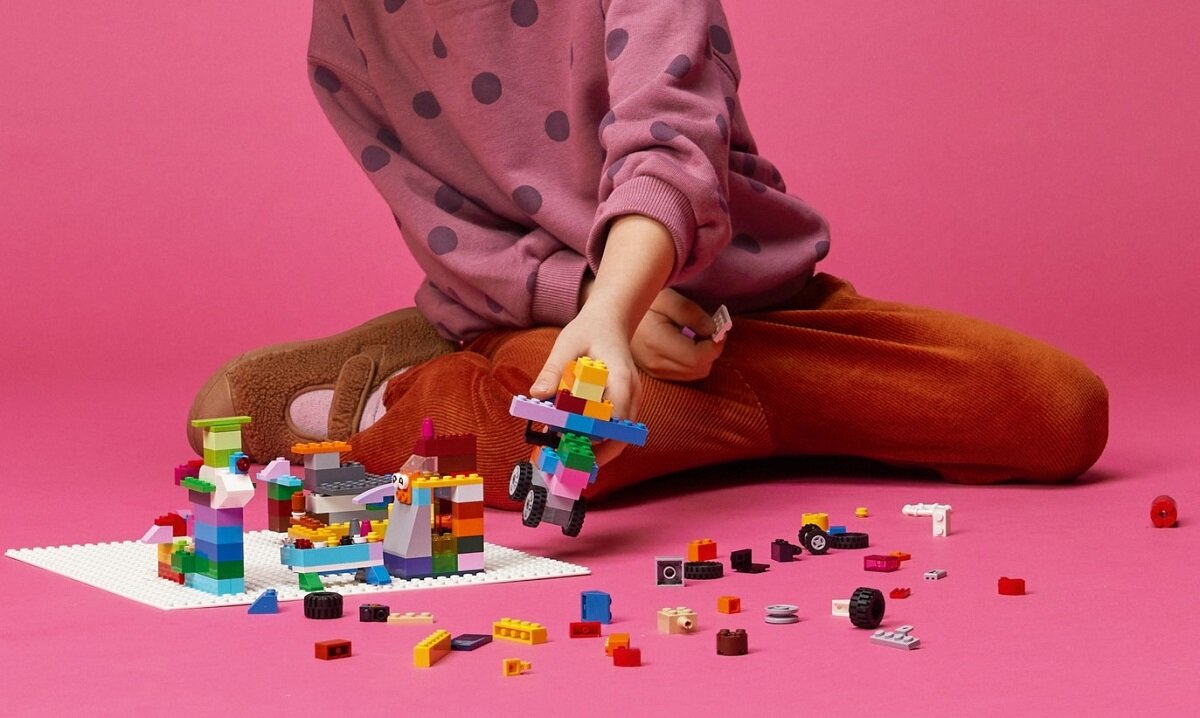 LEGO Classic Biała płytka konstrukcyjna Świetne dla pomysłowych dzieci