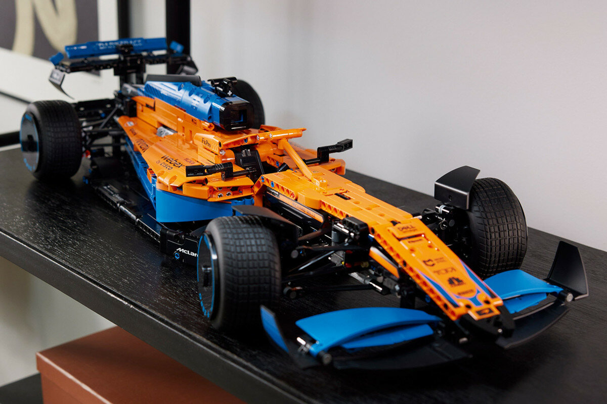 LEGO Technic Samochód wyścigowy McLaren Formula 1 42141 wyglad