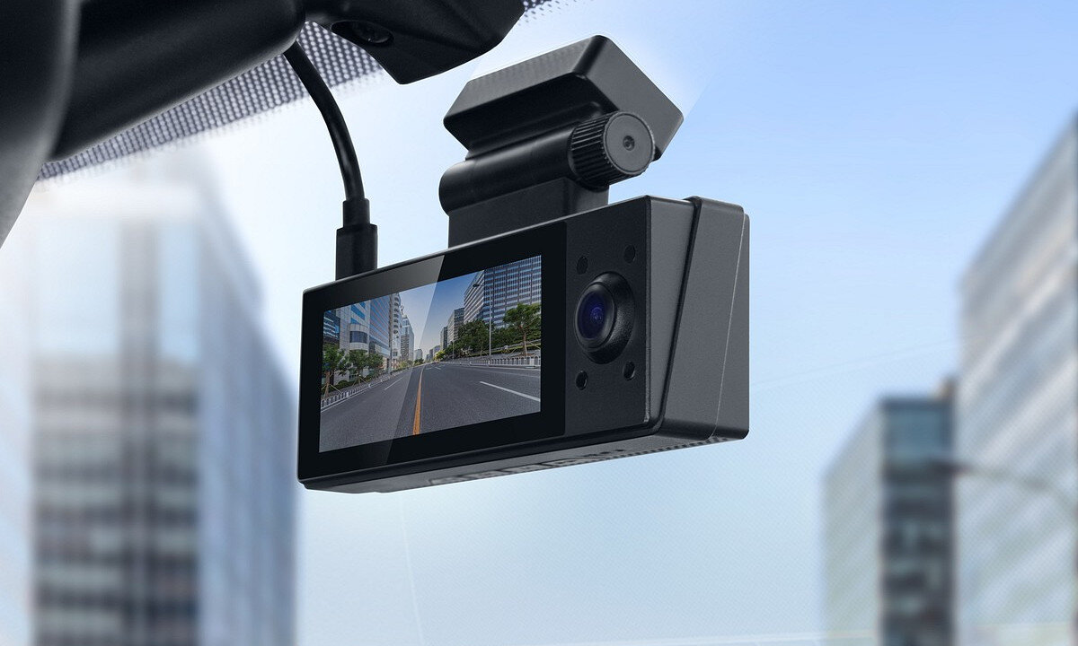 Wideorejestrator NEOLINE G-TECH X62 stala obserwacja drogi