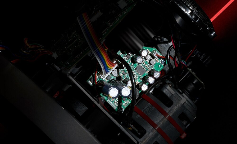 Kierownica THRUSTMASTER T-GT II  konsola komputer wyścigi granie silnik zasilanie gry sterowanie kierownica kompatybilność 