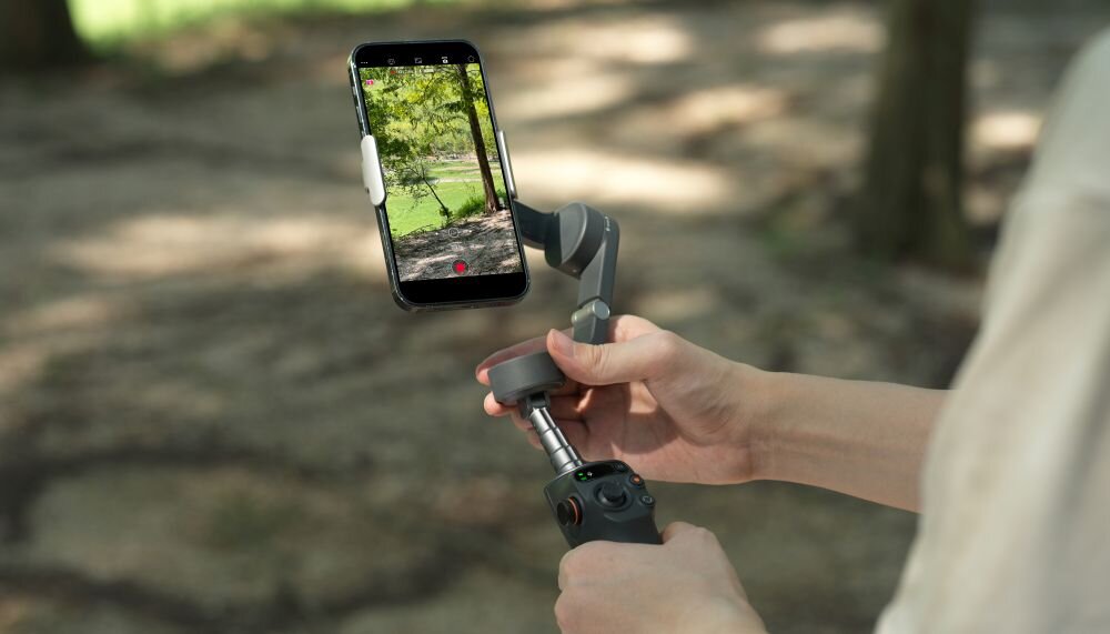 Gimbal DJI Osmo Mobile 6  fotografia stabilizacja nagrywanie żyroskop uchwyt zasilanie ładowanie bateria tryby przyciski złącza porty kompatybilność udźwig wykonanie pojemność 