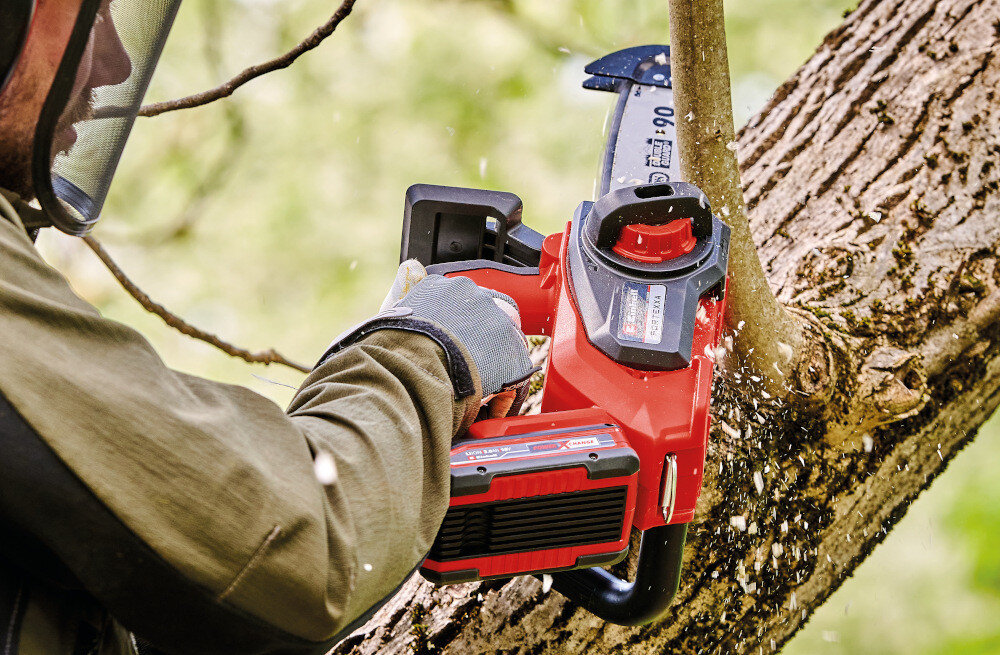 Piła akumulatorowa EINHELL Fortexxa 18-20 TH wszechstronne narzedzie wydajne niezawodnosc latwa obsluga do okrzesywania drzew i prac w ogrodzie bezpieczenstwo mobilnosc