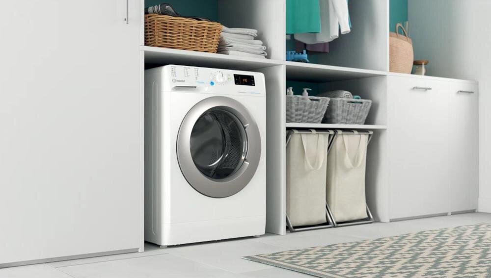 INDESIT BWSE 71295X WSV EU pralka niewielka wkład ładowanie góra łazienka pralnia bez schylania funkcjonalność