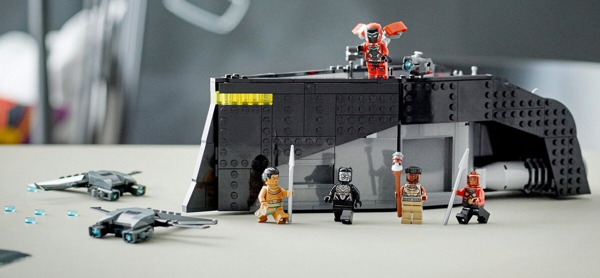 Конструктор LEGO Marvel Чорна Пантера: Водна війна 76214 Корабель Чорної Пантери для маленьких супергероїв Розвага, будівництво, розвага
