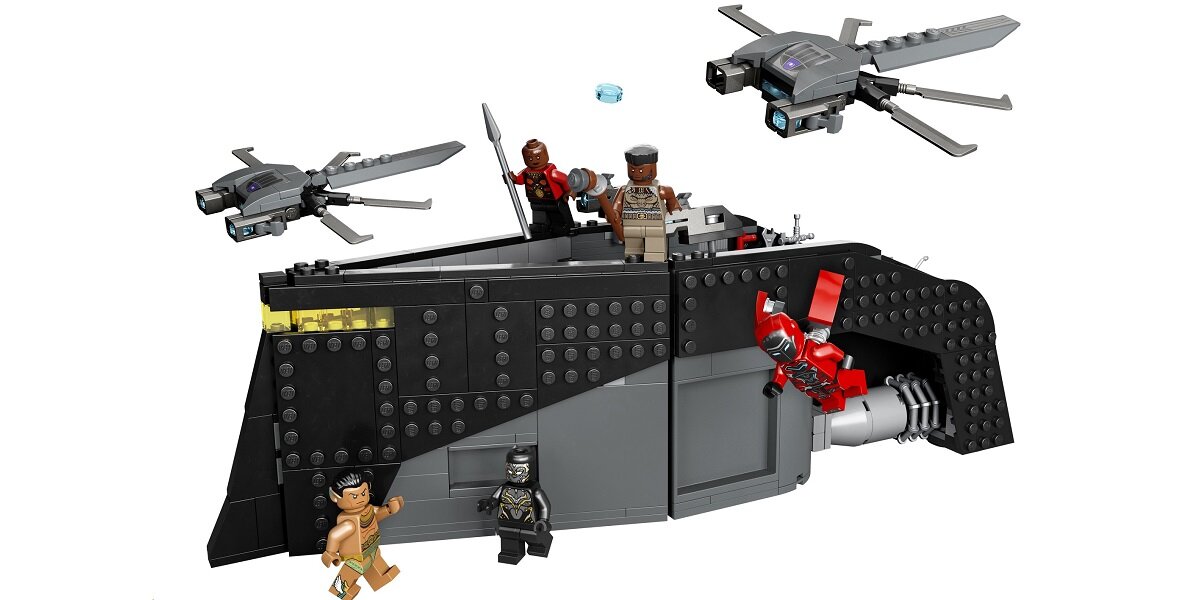 Конструктор LEGO Marvel Чорна Пантера: Водна війна 76214 Детальна копія корабля
