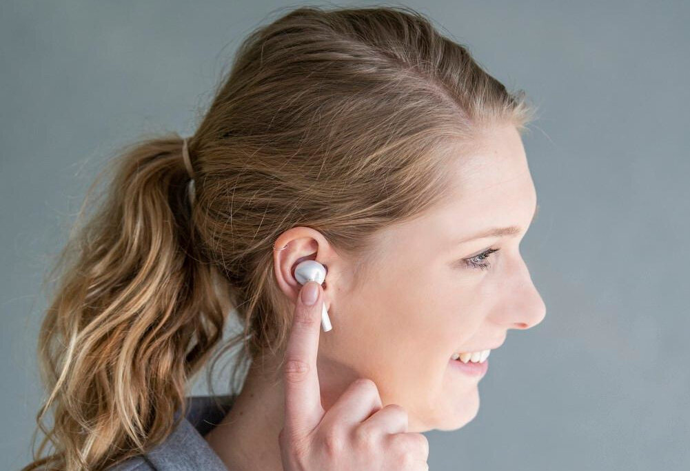Słuchawki dokanałowe HAMA Spirit Go kable swoboda prosta intuicyjna obsługa sterowanie dopasowanie ucho asystent głosowy czas działania 