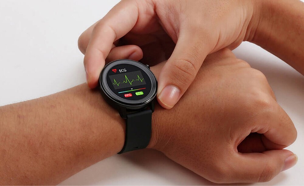 Smartwatch MAXCOM FW46 Xenon wyświetlacz dopasowanie tarcza zdrowie saturacja krwi ciśnienie krwi sen monitoring oddech cykl menstruacyjny powiadomienia wiadomości alarmy jakość tryby sportowe długa praca