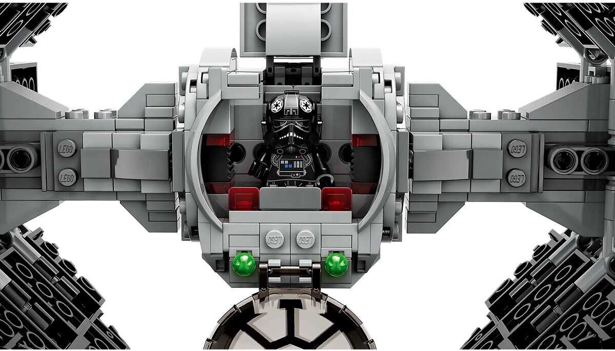 LEGO Star Wars Mandaloriański myśliwiec Fang Fighter kontra TIE Interceptor 75348 dziecko kreatywność zabawa nauka rozwój klocki figurki minifigurki jakość tradycja konstrukcja nauka wyobraźnia role jakość bezpieczeństwo wyobraźnia budowanie pasja hobby funkcje instrukcja aplikacja LEGO Builder