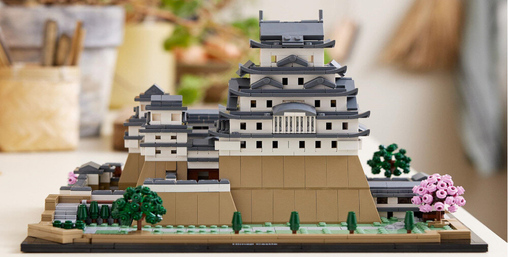 KLOCKI LEGO ARCHITECTURE ZAMEK HIMEJI 21060 zamek Japonia drzewo wiśnia