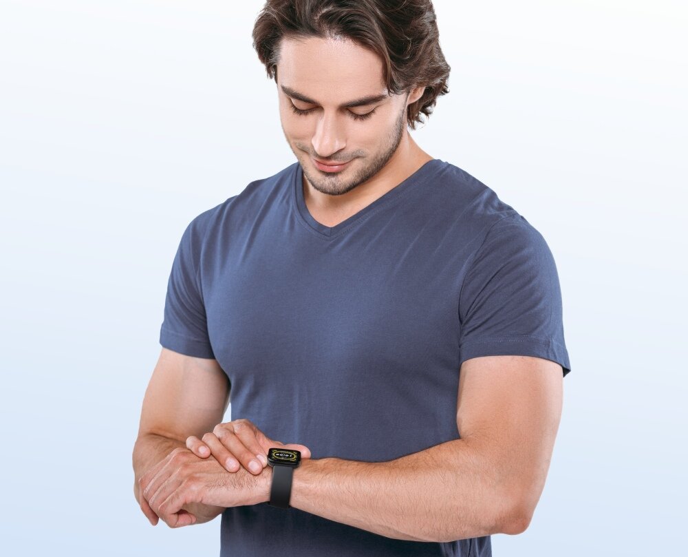 Smartwatch AMAZFIT BIP 5 ekran bateria czujniki zdrowie sport pasek ładowanie pojemność rozdzielczość łączność sterowanie krew puls rozmowy smartfon aplikacja