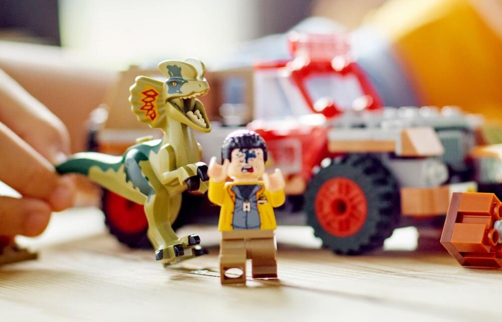 LEGO Jurassic World Zasadzka na dilofozaura 76958    klocki elementy zabawa łączenie figurki akcesoria figurka zestaw 