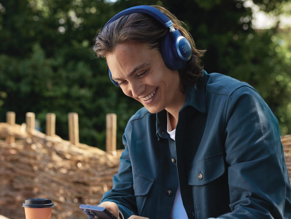 Słuchawki nauszne JBL Live 770NC personalizacja dźwięku dopasowanie użytkownik 