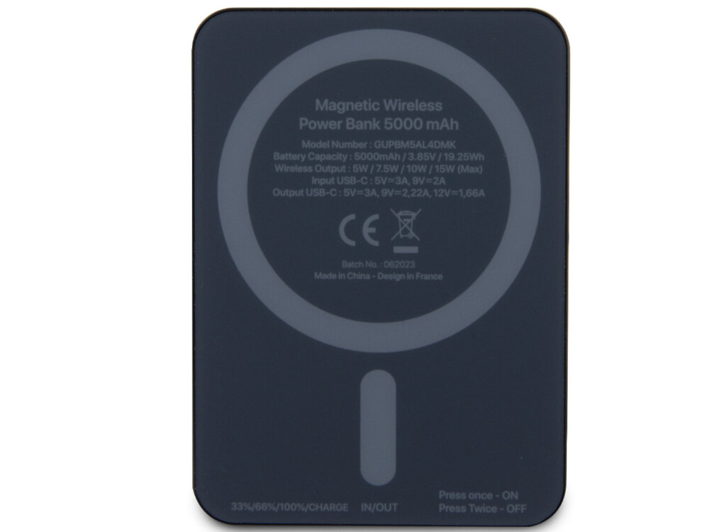 Powerbank indukcyjny GUESS 4G Strassed Metal Logo MagSafe 5000 mAh 15W Urządzenia moc ładowanie wymiary bateria pojemność bezpieczeństwo lekkość wygoda