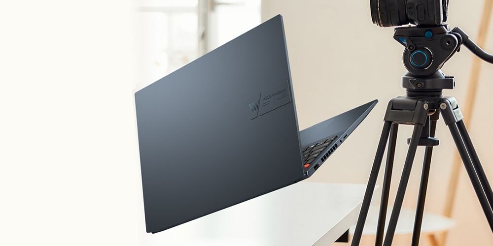 Laptop ASUS VivoBook Pro 16 OLED - Quiet Blue Hz Cool Silver 