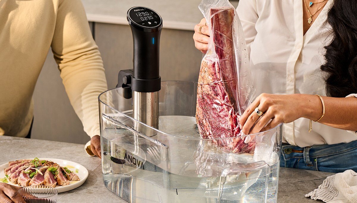 Cyrkulator Sous Vide Anova Precision® Cooker 3.0 monitorowanie temperatury zapobiega przypaleniu 