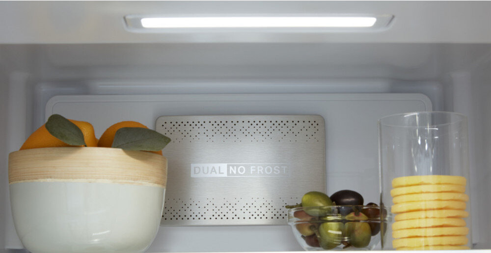 LODÓWKA WHIRLPOOL W9C 941C OX Oświetlenie wnętrza LED diody jasne światło oszczędność energii