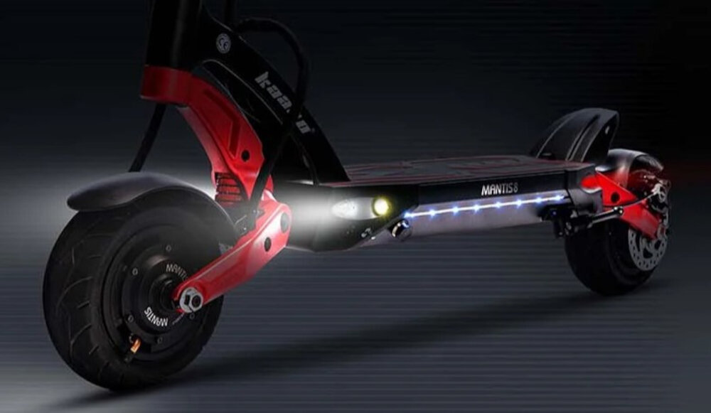 Hulajnoga elektryczna KAABO Mantis 10 Eco 800 Czerwony przednie i tylne swiatlo LED odblaski na calej konstrukcji kierunkowskazy