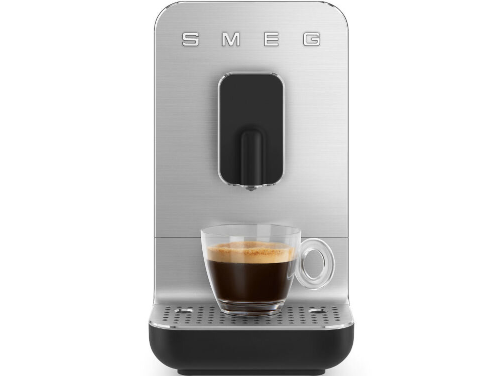 Кофемашина SMEG BCC11BLMEU, встроенная кофемолка, свежемолотые зерна, насыщенный аромат, интенсивный вкус, стальная кофемолка, избирательная степень помола, уникальные ощущения, свежемолотый кофе.
