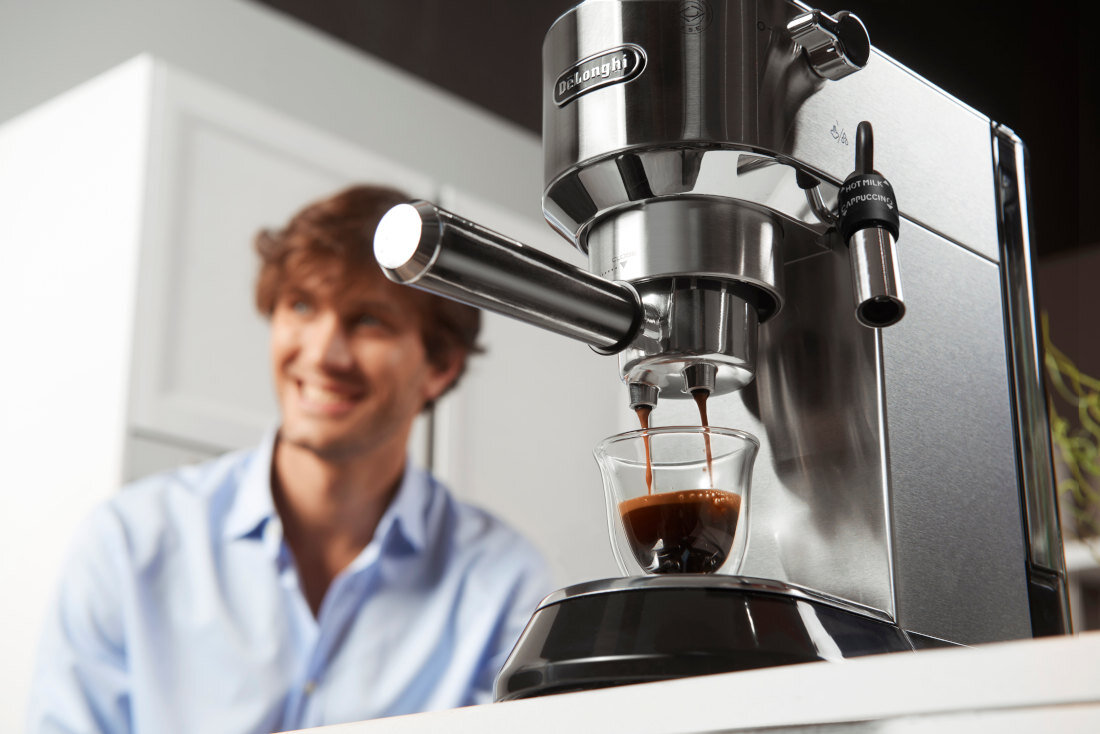 Ekspres DELONGHI EC 860.M espresso crema obsluga uzytkowanie filtry cisnienie 15 bar smak aromat