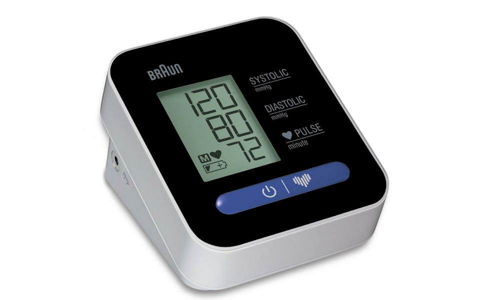 BRAUN-ExactFit ciśnieniomierz naramienny nowoczesne urządzenie pomiar monitorowanie ciśnienie krew puls wygodnie precyzyjnie uśrednianie pomiarów czytelny wyświetlacz LCD nieregularny rytm serca